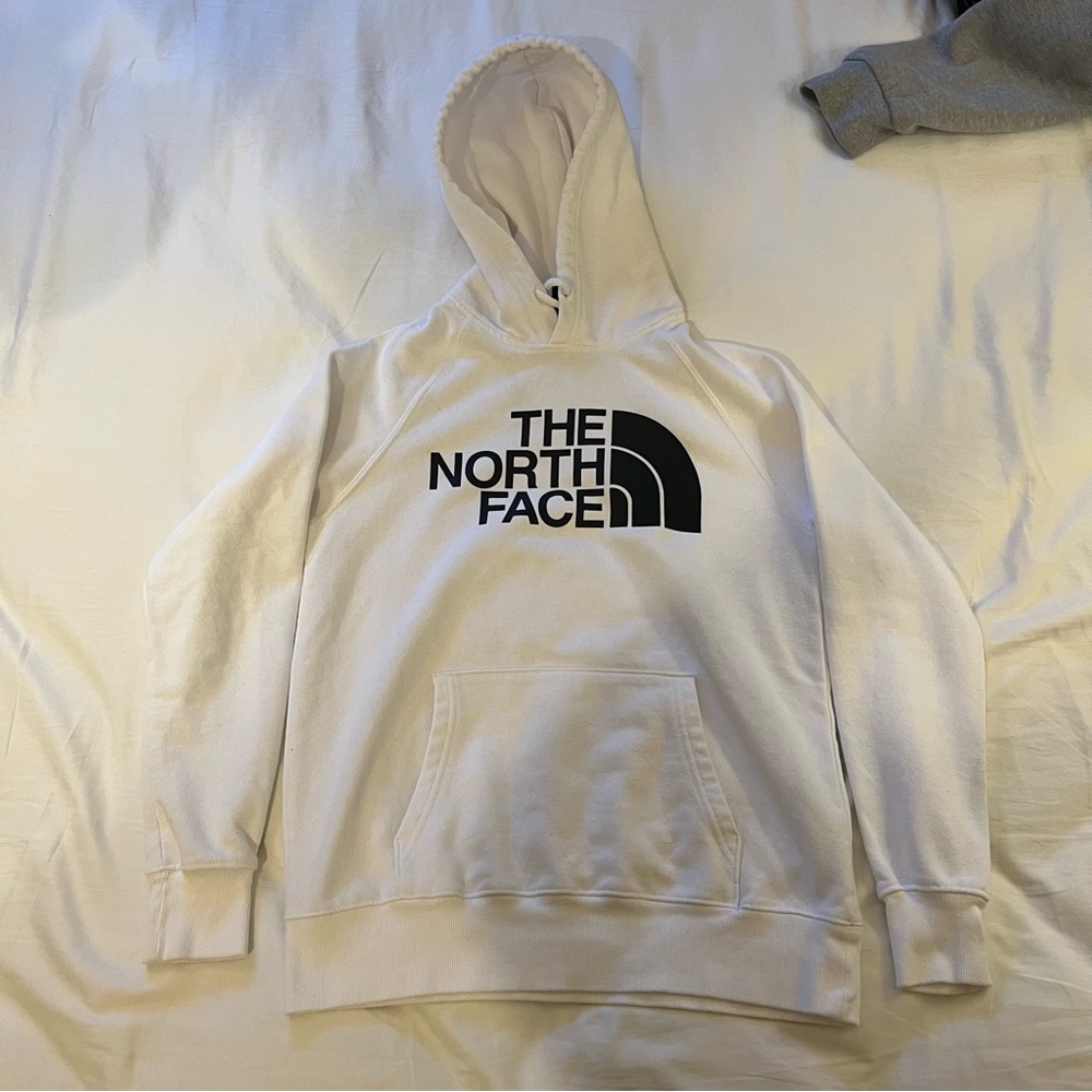 The North Face White Logo Hoodie - M